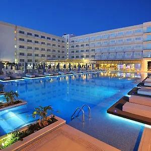 **** Hotel Nestor Zypern